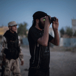 A member of the Islamist Syrian opposition group Ahrar Al-Sham uses a night-vision scope. (Photo: Alice Martins/AFP/Getty Images)
